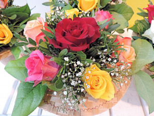Картинка цветы букеты +композиции гипсофила зелень букет розы