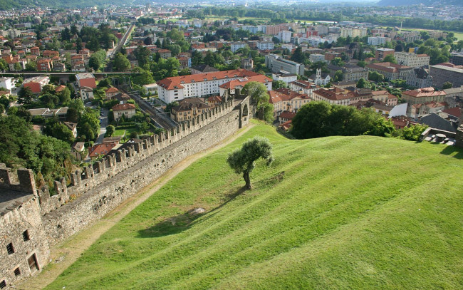 Обои картинки фото bellinzona, switzerland, города, пейзажи