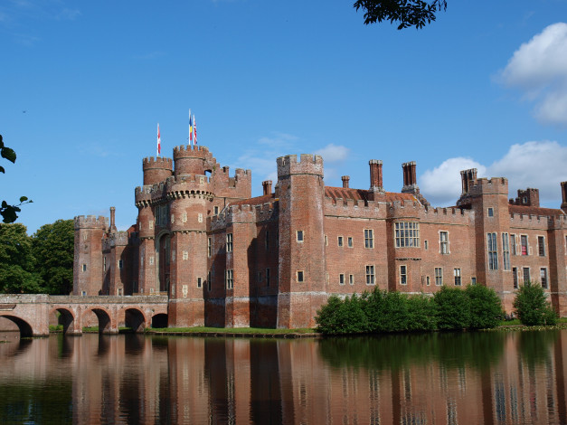 Обои картинки фото herstmonceux, castle, города, дворцы, замки, крепости, англия, замок