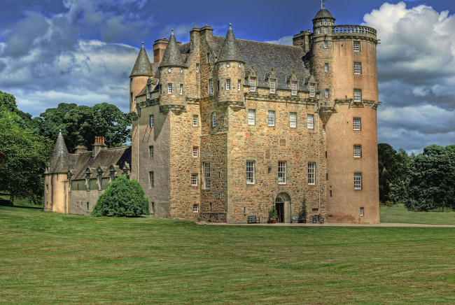 Обои картинки фото castle, fraser, города, дворцы, замки, крепости, шотландия, замок