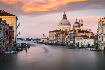 Картинка santa+maria+della+salute города венеция+ италия канал собор