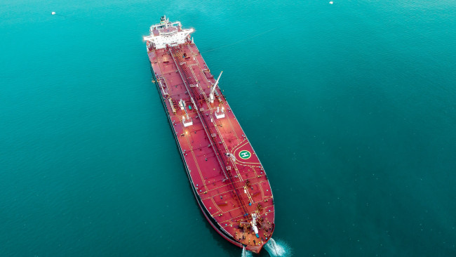 Обои картинки фото корабли, танкеры, море, транспортное, средство, палуба, судно, нефтяной, танкер, вид, сверху