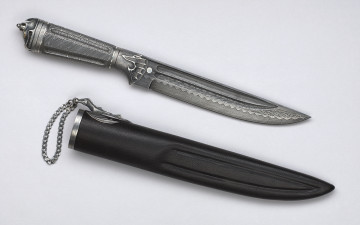 Картинка оружие холодное металл цепочка инкрустация нож ножны
