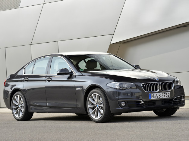 Обои картинки фото автомобили, bmw, luxury, sedan, 518d, темный, 2013г, f10, line