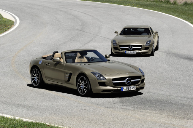 Обои картинки фото 2011 mercedes-benz sls amg roadster, автомобили, mercedes-benz, кабриолет, дорога, кофейный, два