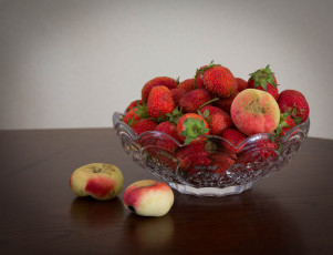 Картинка еда фрукты +ягоды нектарины клубника