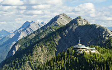 Картинка природа горы канада banff national park банф альберта скалы лес деревья облака