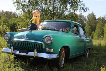 Картинка газ-+21+волга автомобили -авто+с+девушками газ- 21 волга автомобиль классика ретро девушка