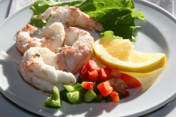 Картинка еда рыбные+блюда +с+морепродуктами овощи креветки лимон