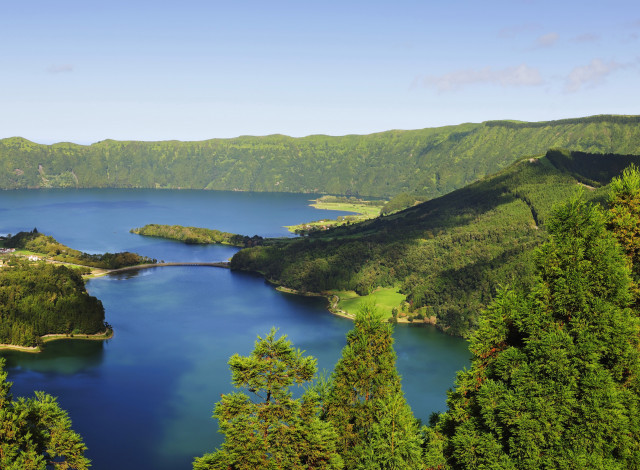 Обои картинки фото азорские острова, природа, реки, озера, португалия, azores, острова, озеро, лес