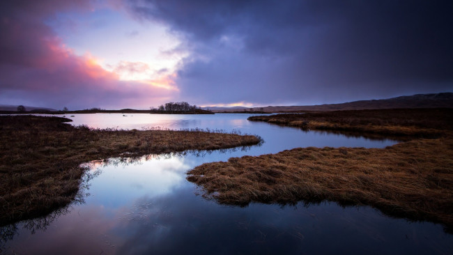 Обои картинки фото природа, реки, озера, утро, шотландия, scotland, great, britain, восход, островки, озеро, великобритания