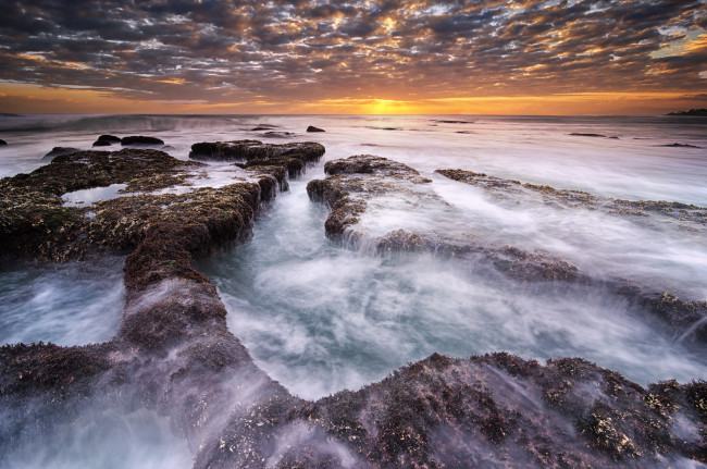 Обои картинки фото природа, восходы, закаты, океан, берег, скалы, волны