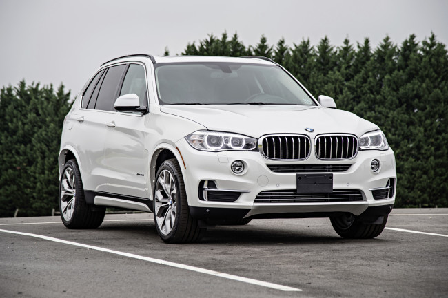 Обои картинки фото автомобили, bmw, us-spec, xdrive30d, x5, 2015, г, светлый, f15