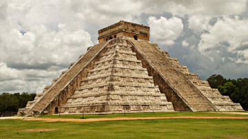 обоя one of the 7 wonders of the world, города, - исторические,  архитектурные памятники, пирамида, ступени