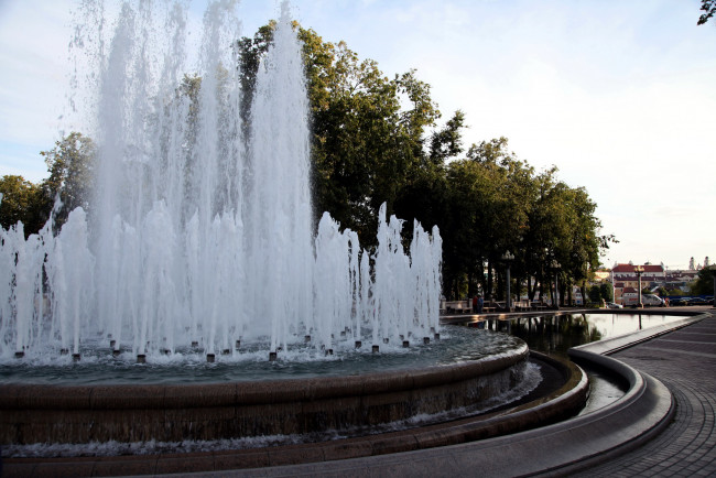 Обои картинки фото города, минск , беларусь, фонтан