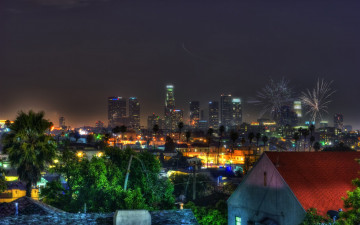 Картинка города лос-анджелес+ сша салют небо огни ночь деревья пальмы калифорния дома небоскребы лос-анджелес