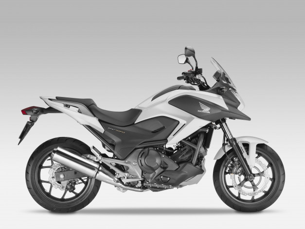 Обои картинки фото мотоциклы, honda