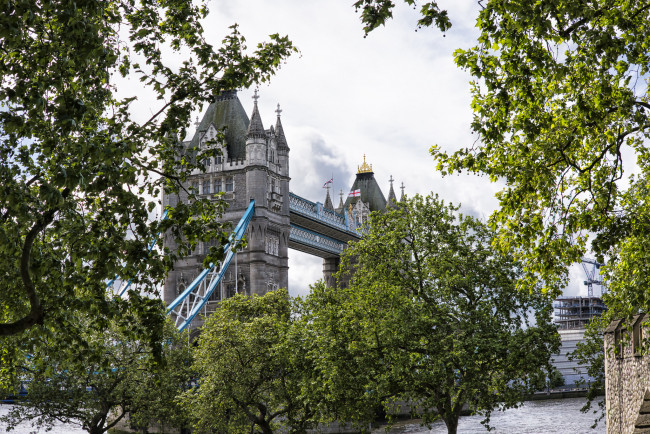 Обои картинки фото tower bridge, города, лондон , великобритания, простор