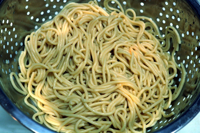 Обои картинки фото еда, макаронные блюда, спагетти