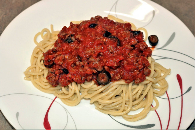Обои картинки фото еда, макаронные блюда, спагетти, мясной, соус