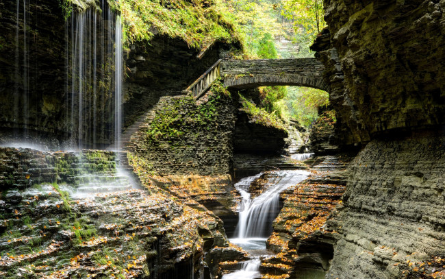 Обои картинки фото природа, водопады, мостик, ступени, поток
