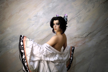 Картинка девушки sofia+lovegood костюм образ бабочка