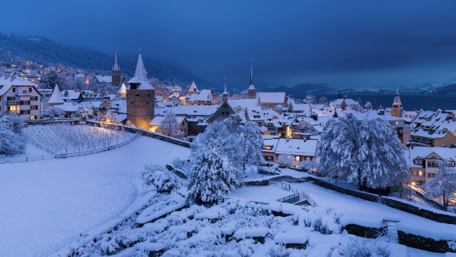 Обои картинки фото города, - пейзажи, зима, снег, швейцария, фотография, церковь, вечер, деревня, крыши