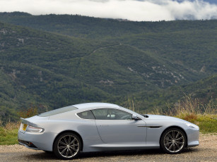 Картинка автомобили aston+martin aston martin db9 2012г