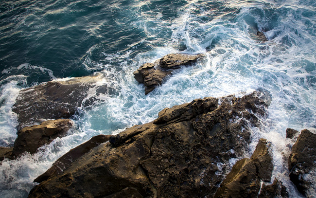 Обои картинки фото природа, побережье, скалы, вода, волны