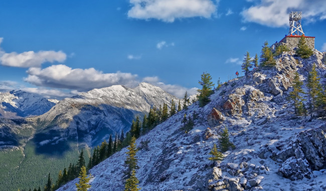 Обои картинки фото природа, горы, дорога, канатная, снег, лес, вершины