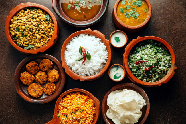 Обои картинки фото еда, разное, кухня, индийская, соус, рис