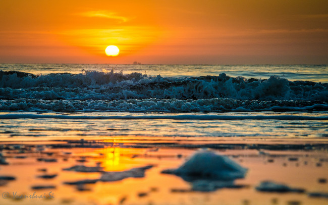 Обои картинки фото природа, восходы, закаты, океан, солнце, тучи, пена, волны