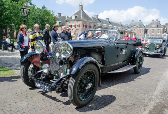 Картинка lagonda+3+liter+tourer+1932 автомобили выставки+и+уличные+фото история выставка ретро автошоу