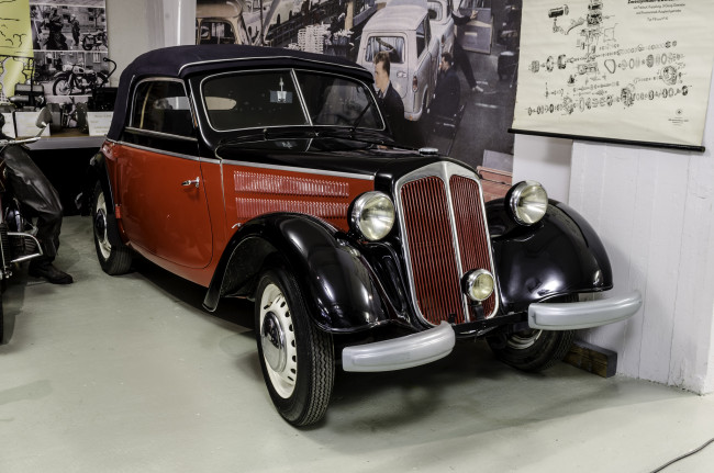 Обои картинки фото ifa f8 cabriolet 1949, автомобили, выставки и уличные фото, автошоу, история, выставка, ретро
