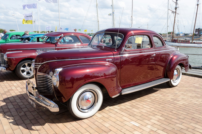 Обои картинки фото plymouth p12 coupe 1941, автомобили, выставки и уличные фото, выставка, история, ретро, автошоу