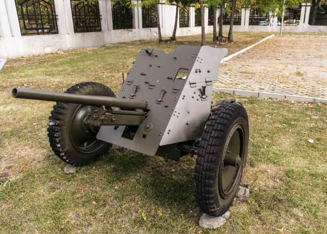 Обои картинки фото 7 cm pak 36, оружие, пушки, ракетницы, музей, вооружение