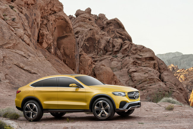 Обои картинки фото mercedes-benz glc coupe concept 2016, автомобили, mercedes-benz, 2016, жёлтый, кроссовер, concept, coupe, glc