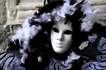 Картинка разное маски карнавальные костюмы венеция карнавал перья