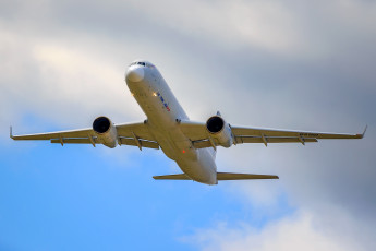 обоя tu-204sm, авиация, пассажирские самолёты, полёт, среднемагистральный, авиалайнер