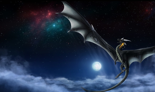 Обои картинки фото фэнтези, драконы, ночь, небо, звезды, облака, полет, хвост, крылья, луна