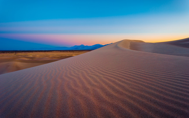 Обои картинки фото природа, пустыни, сша, штат, невада, amargosa, дюны, закат, горы, и