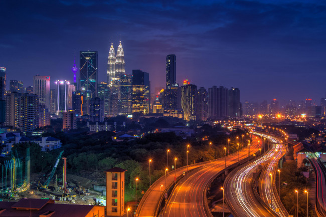 Обои картинки фото города, куала-лумпур , малайзия, иллюминация, ночь, город, куала-лумпур