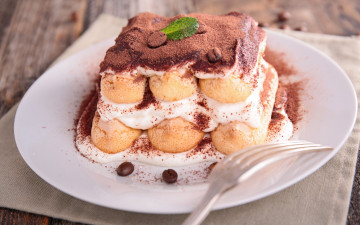 Картинка еда пирожные +кексы +печенье тирамису cream sweet dessert tiramisu сладкое десерт пирожное торт