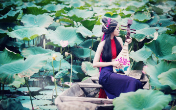 Картинка музыка -другое девушка водоем растения лодка инструмент