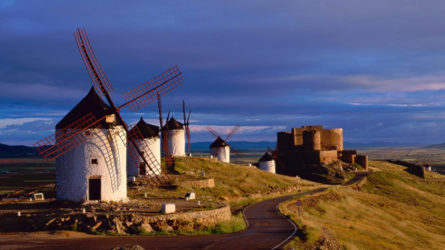 Обои картинки фото windmills, in, cosuegra, spain, разное, мельницы, испания, замок, дорога