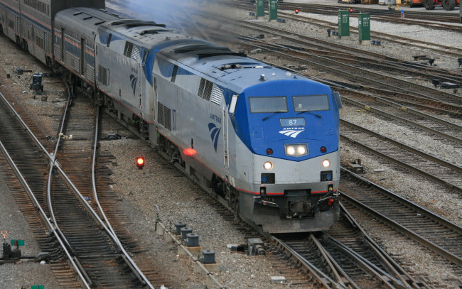 Обои картинки фото amtrak, техника, поезда, состав, пассажирский, рельсы, пути