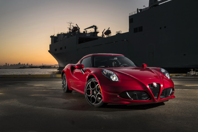 Обои картинки фото 2015 alfa romeo 4c, автомобили, alfa romeo, alfa, romeo, красный, корабль, сумерки