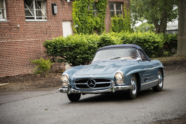 Обои картинки фото mercedes-benz 190sl convertible,  1956, автомобили, mercedes-benz, выставка, автошоу, автопробег