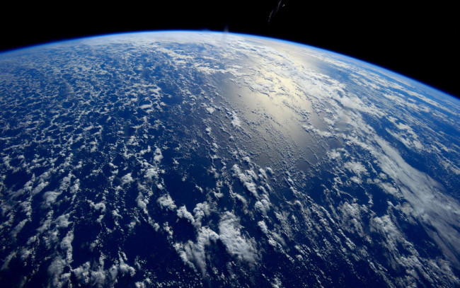 Обои картинки фото космос, земля, океан, облака
