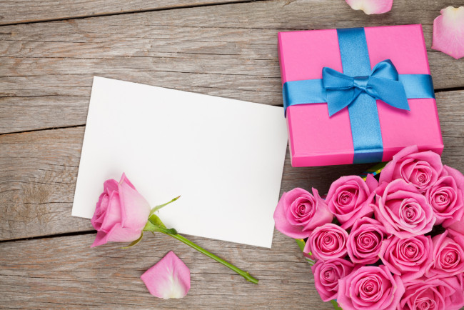 Обои картинки фото праздничные, подарки и коробочки, подарок, коробка, бант, цветы